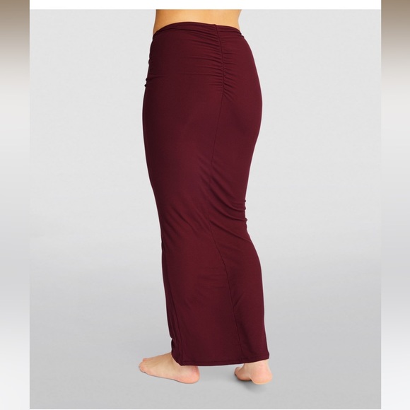 Skims Soft Lounge Crop Long Sleeve & Ruched Long Skirt Set Color Wine - Picture 7 of 15